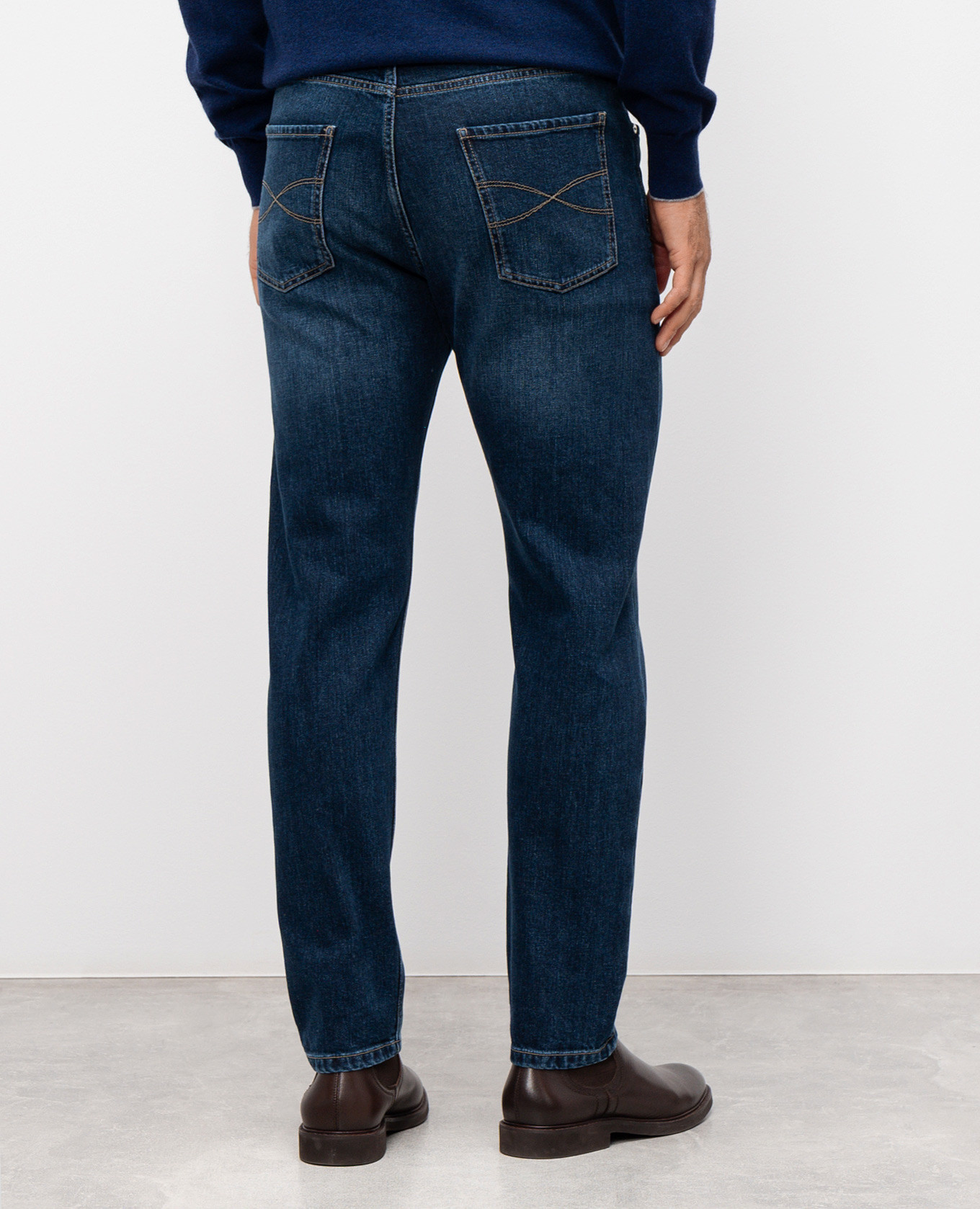 

Blue jeans with logo patch Brunello Cucinelli