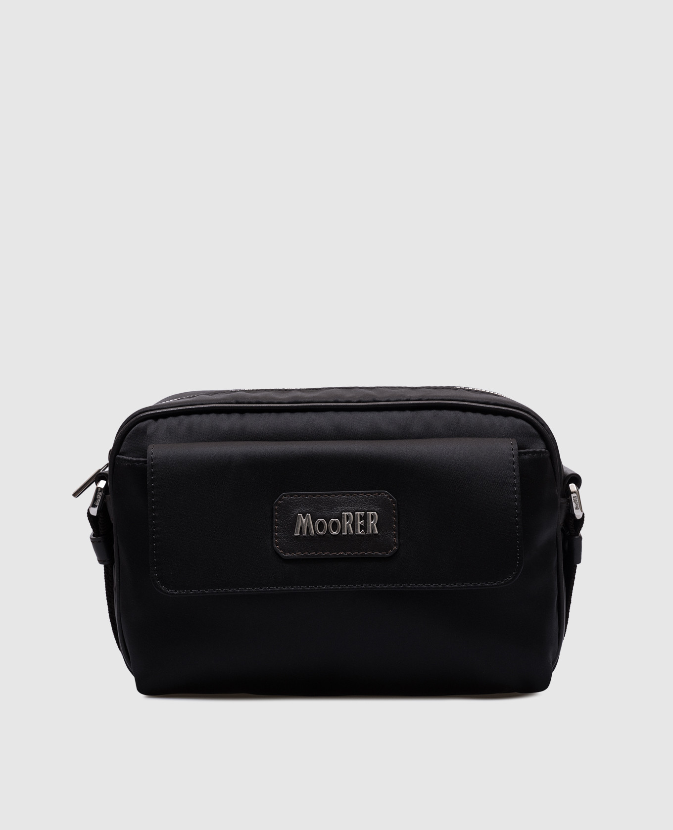 

Black NAYER bag with leather patch MooRER