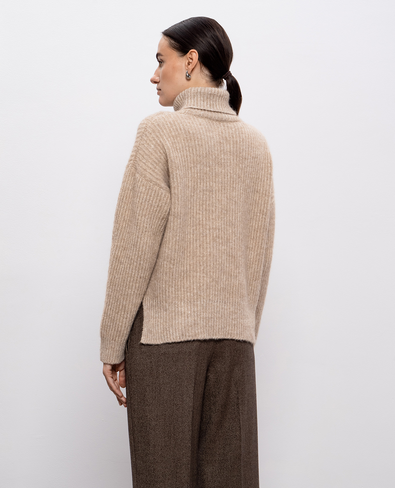 Beige alpaca wool sweater Peserico 4