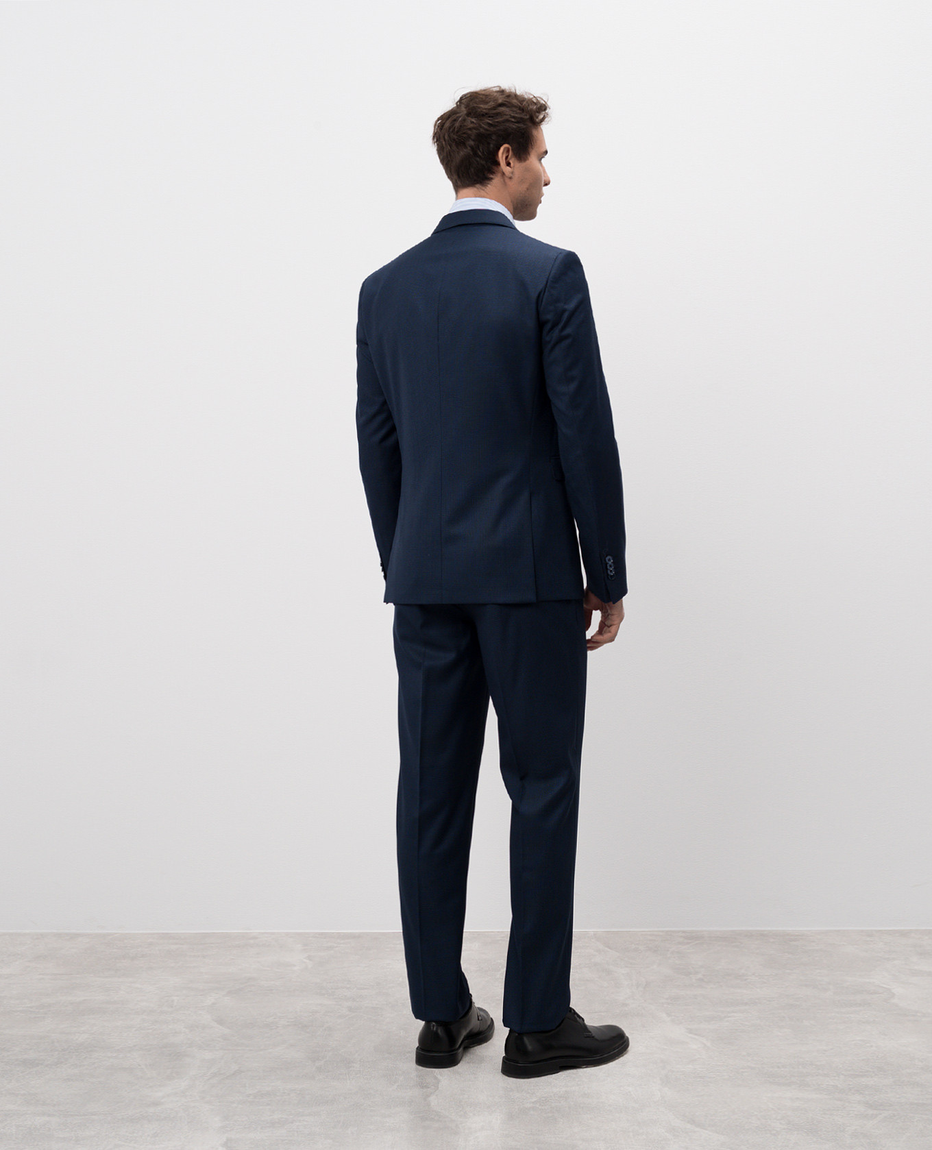 

Blue patterned suit Florentino