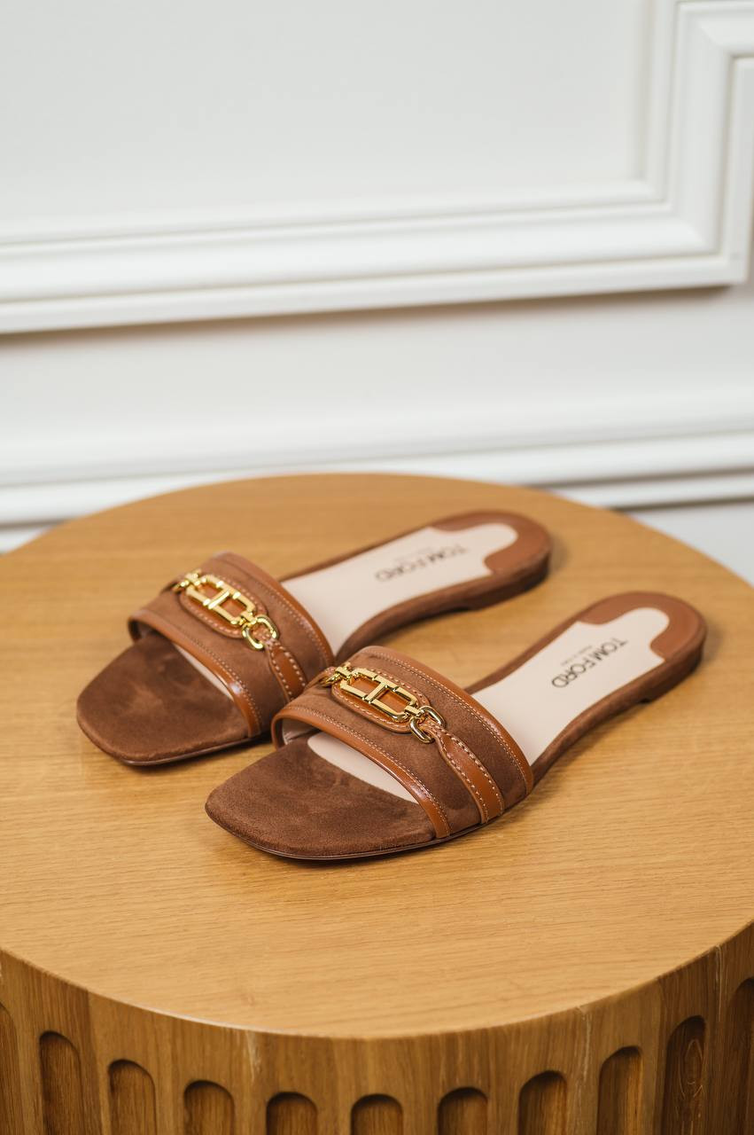 

Brown suede WITNEY flip-flops Tom Ford