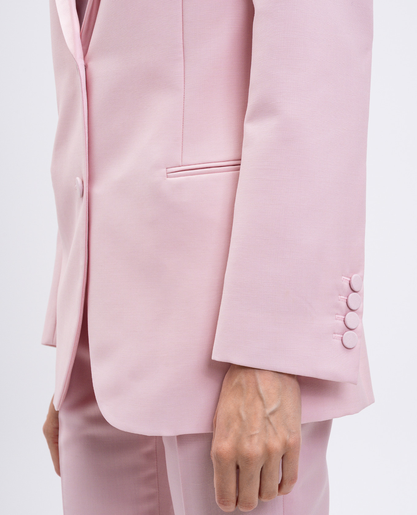 

Pink wool and silk jacket Alexander McQueen