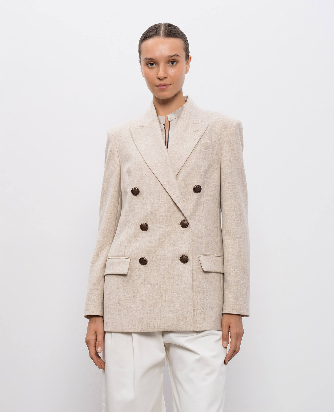 

Beige double-breasted jacket Brunello Cucinelli