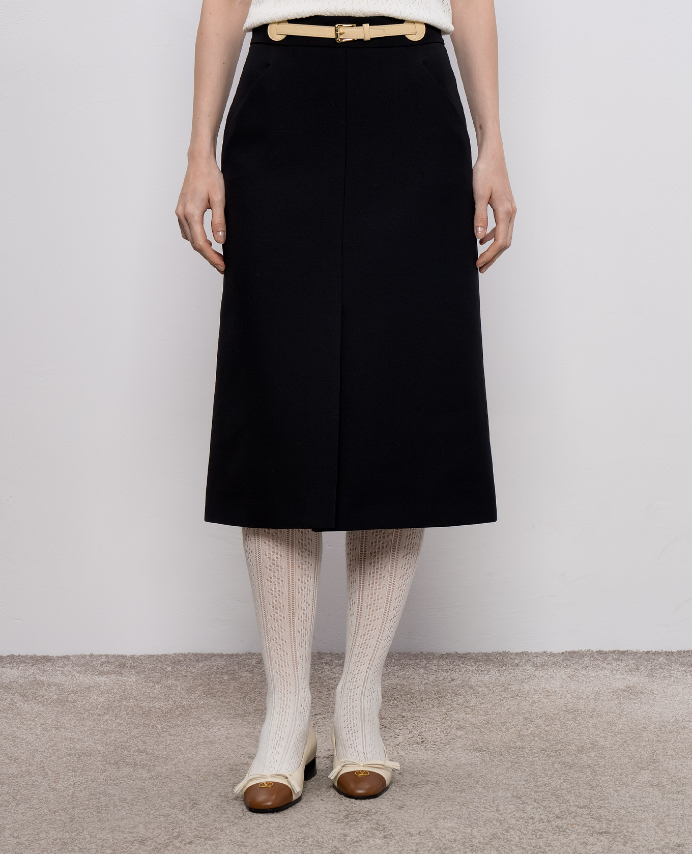 Black wool and silk skirt Valentino 3