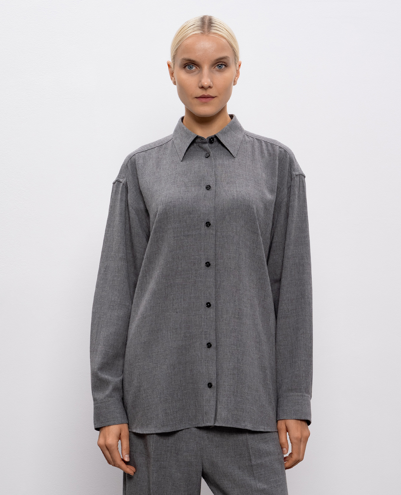 Gray shirt with wool Toteme 3