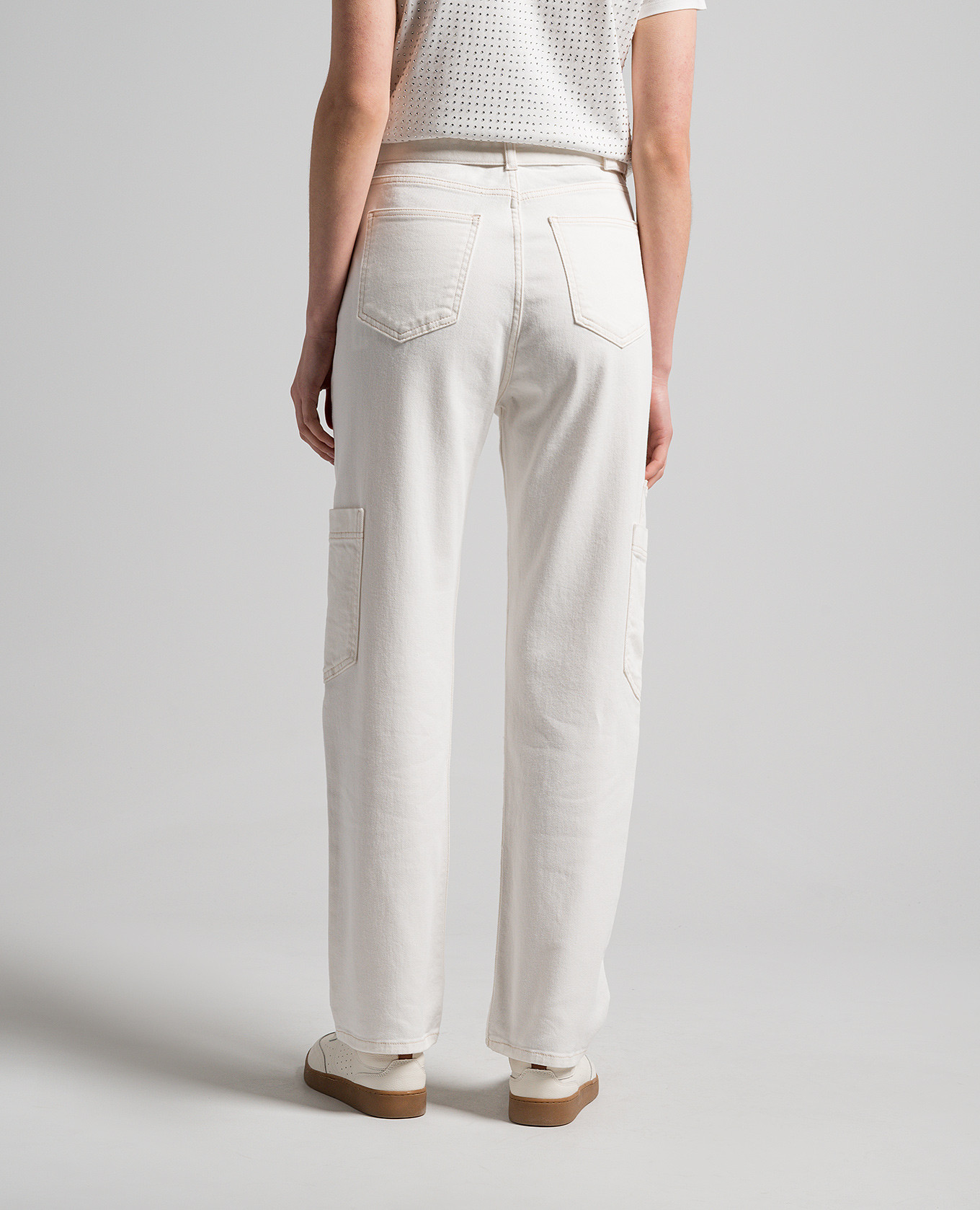 

White cargo jeans with a belt Twinset