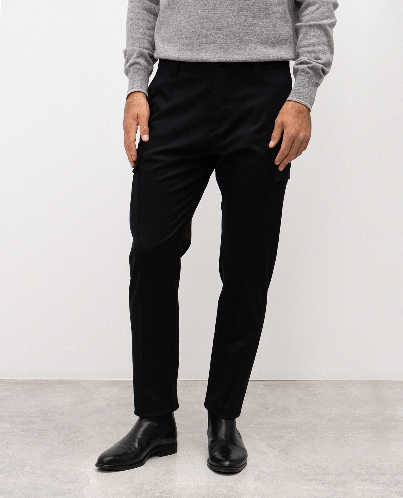

Black cargo pants with wool Cashmere&Whiskey
