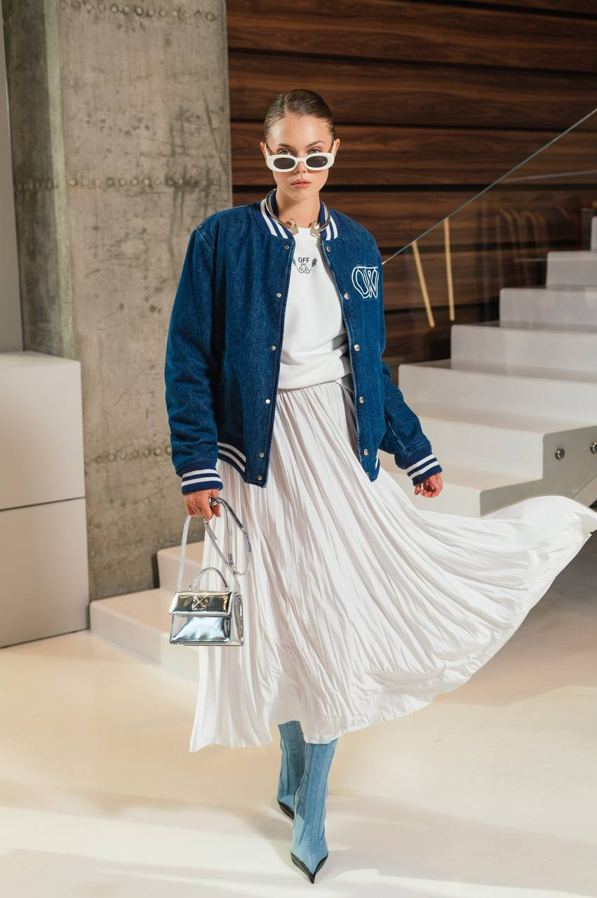 

White logo pleated skirt Vetements