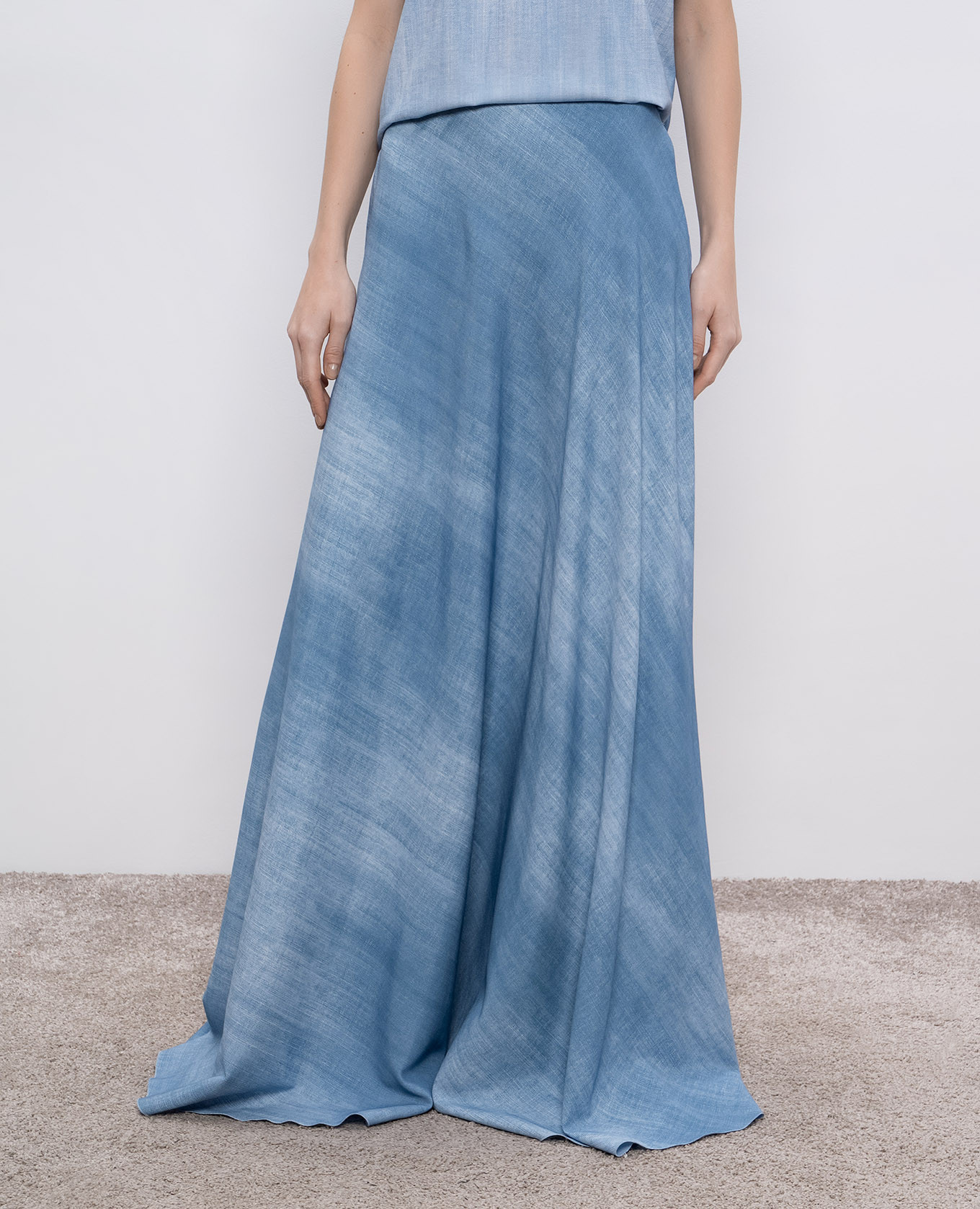 

Blue maxi skirt with a gradient effect Ermanno Scervino