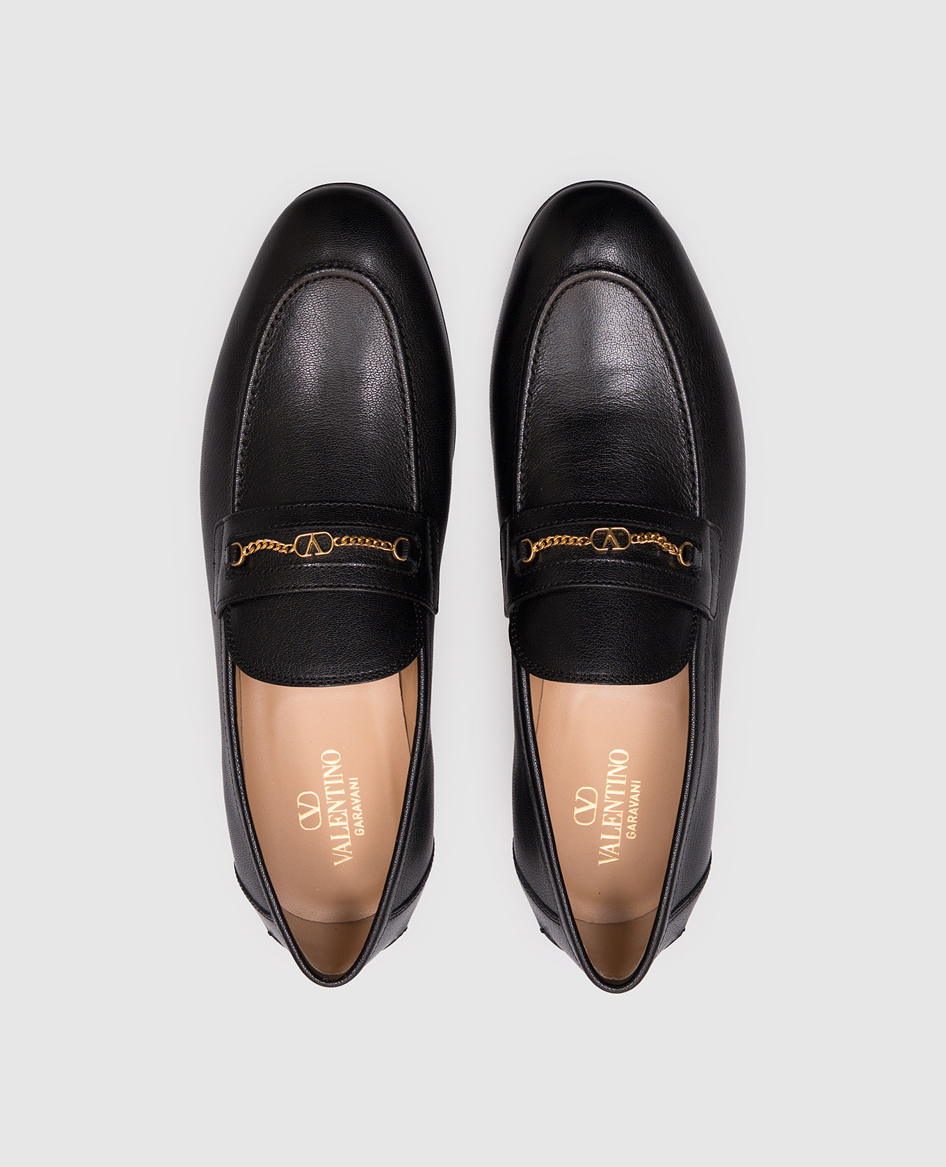 Black leather loafers with VLogo Signature emblem Valentino 4