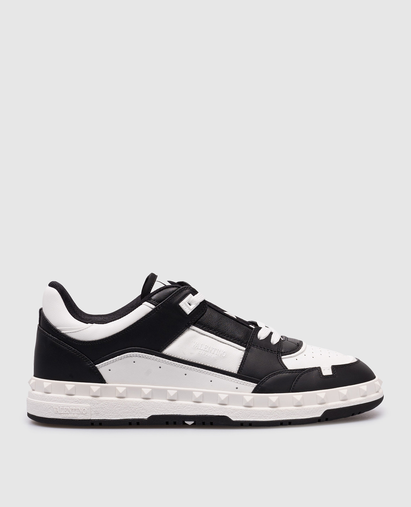 White leather sneakers with textured logo valentino
