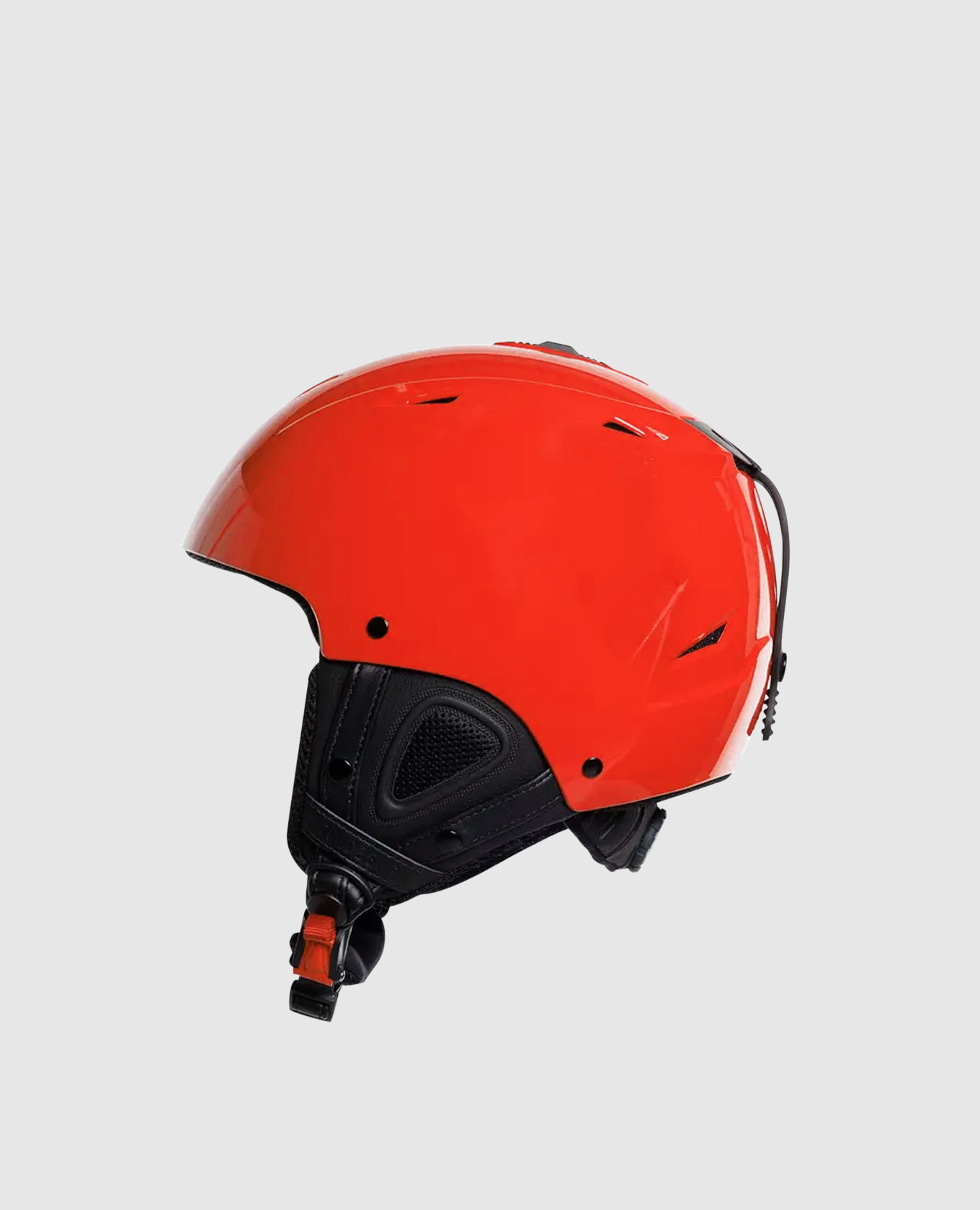 

Khloe's orange ski helmet Goldbergh