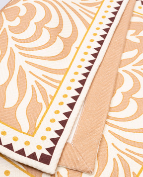 La DoubleJ A set of pink Tudor placemats PMT0015COT040TDR02