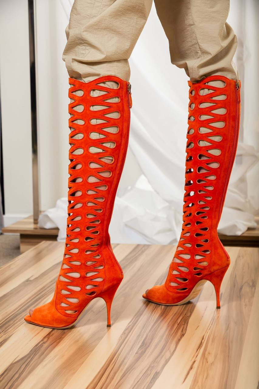 

ELECTRA orange suede boots Brian Atwood