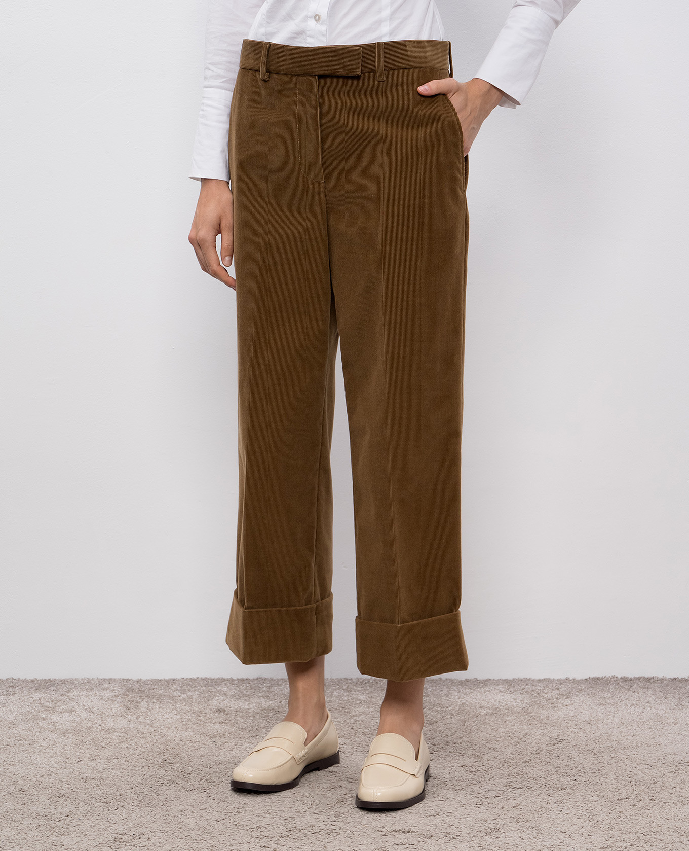 Brown corduroy pants with lapels Thom Browne 3