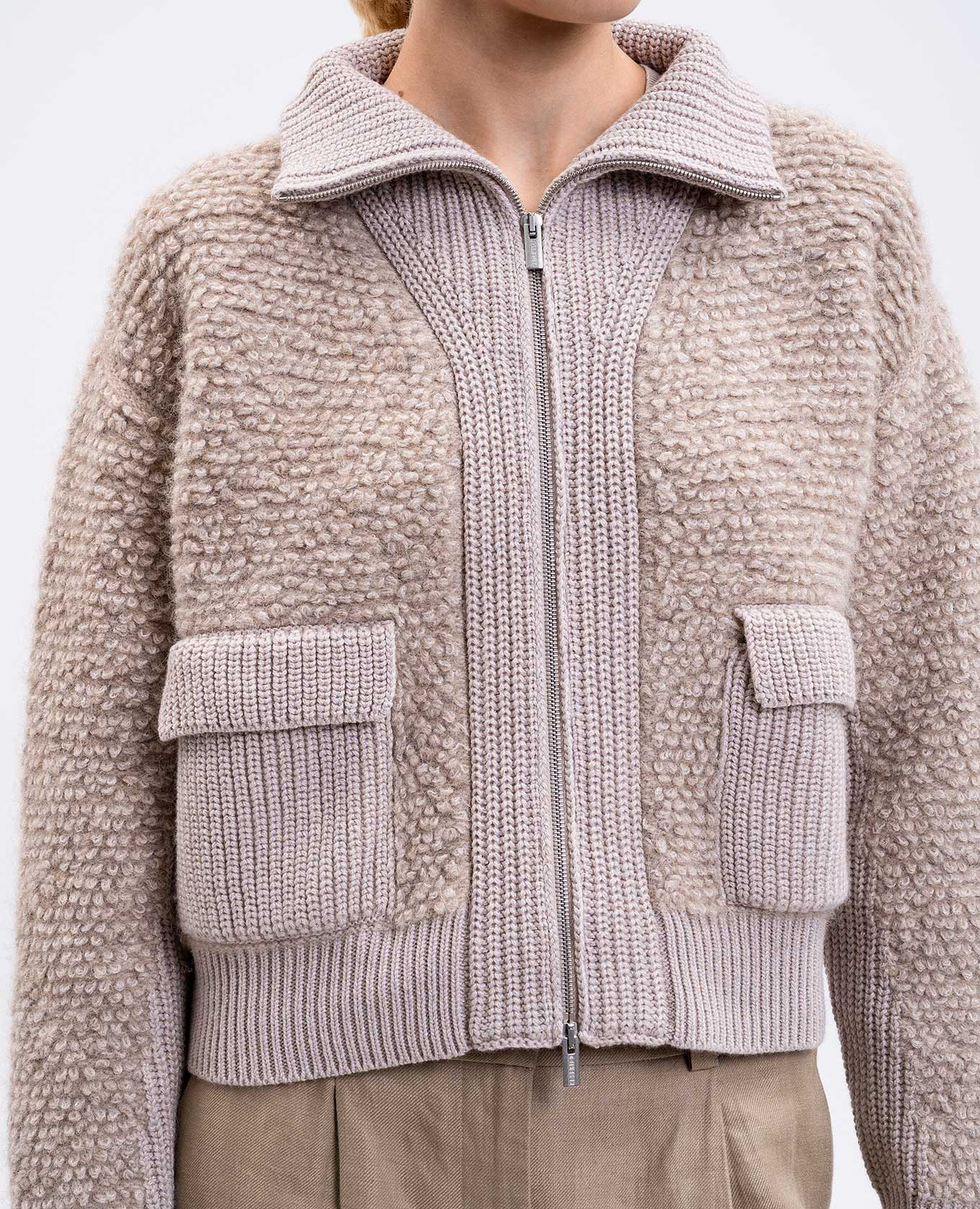 

Beige wool and silk cardigan Peserico