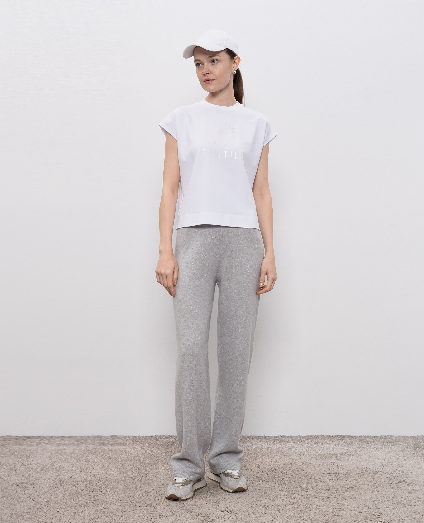 White top with logo print Peserico 2