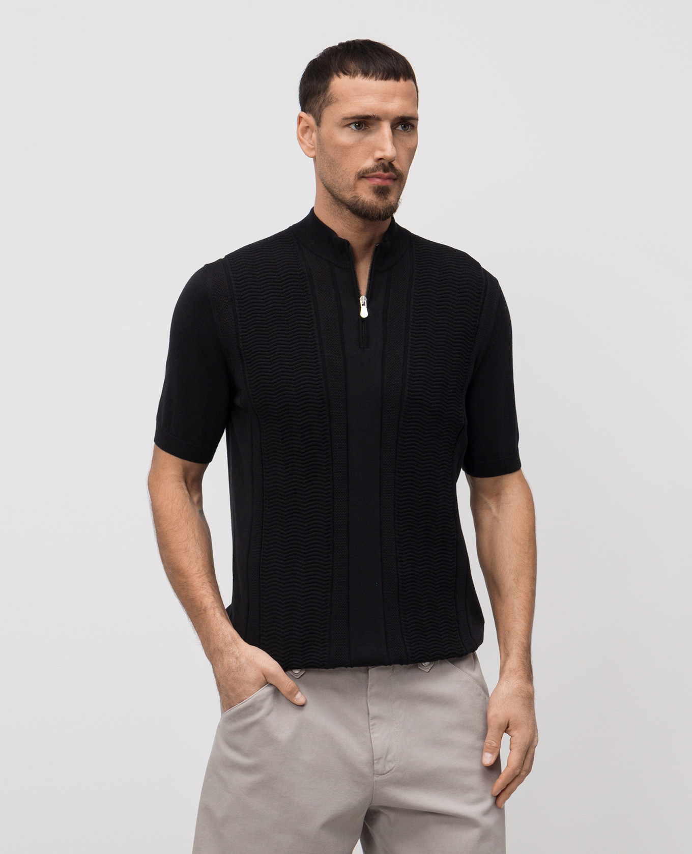 

Black short-sleeved jumper Brunello Cucinelli