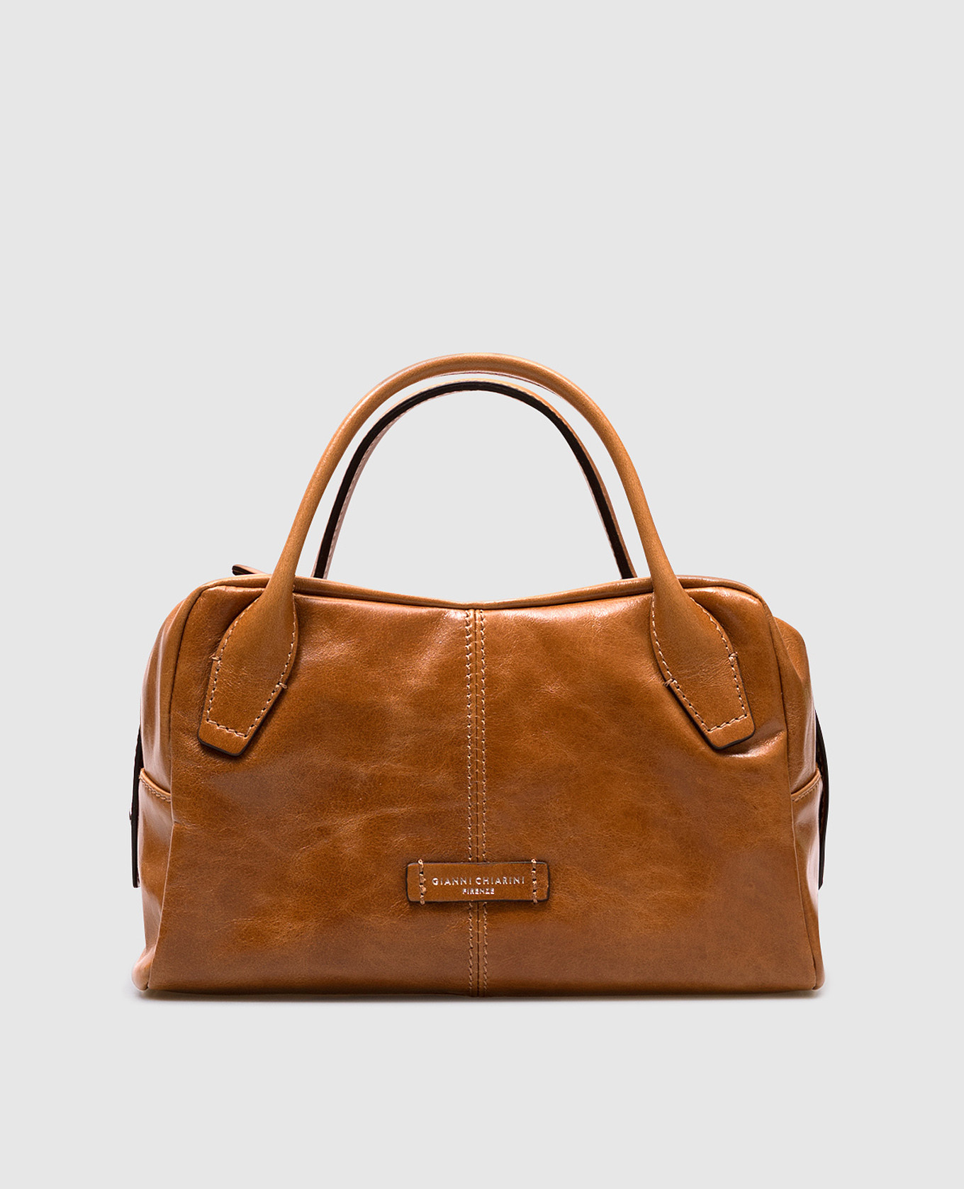 

Emily brown glossy leather tote bag with logo patch Gianni Chiarini