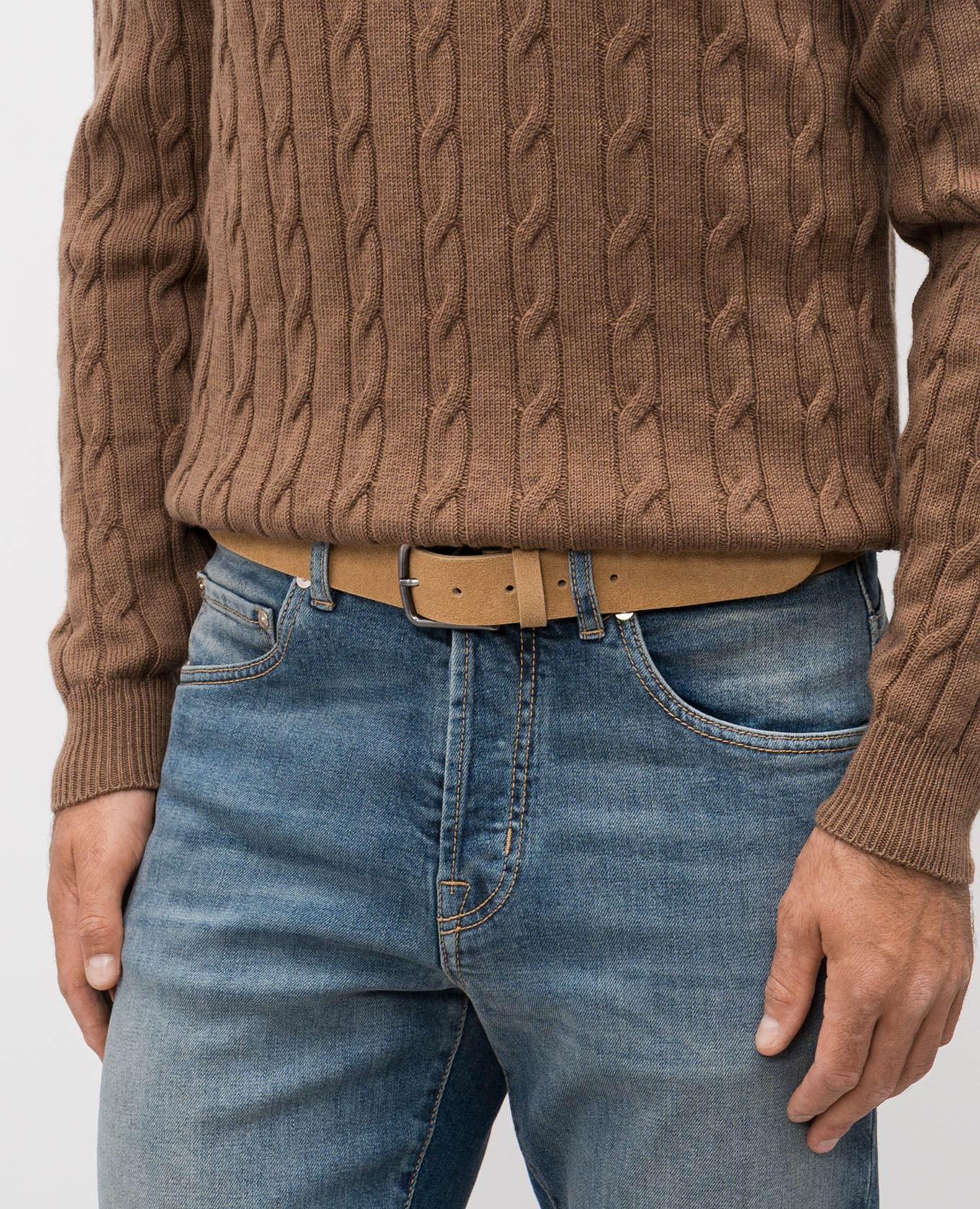 

Beige suede belt Peserico