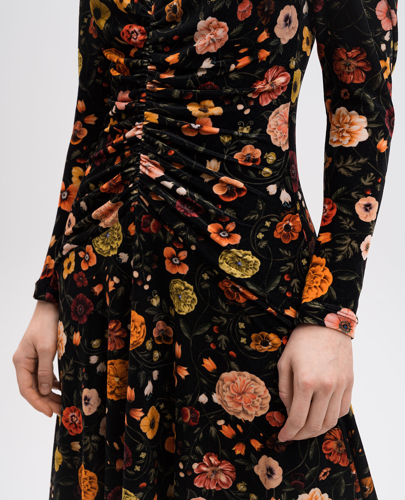 

Black velor Vaudeville dress in floral print La DoubleJ
