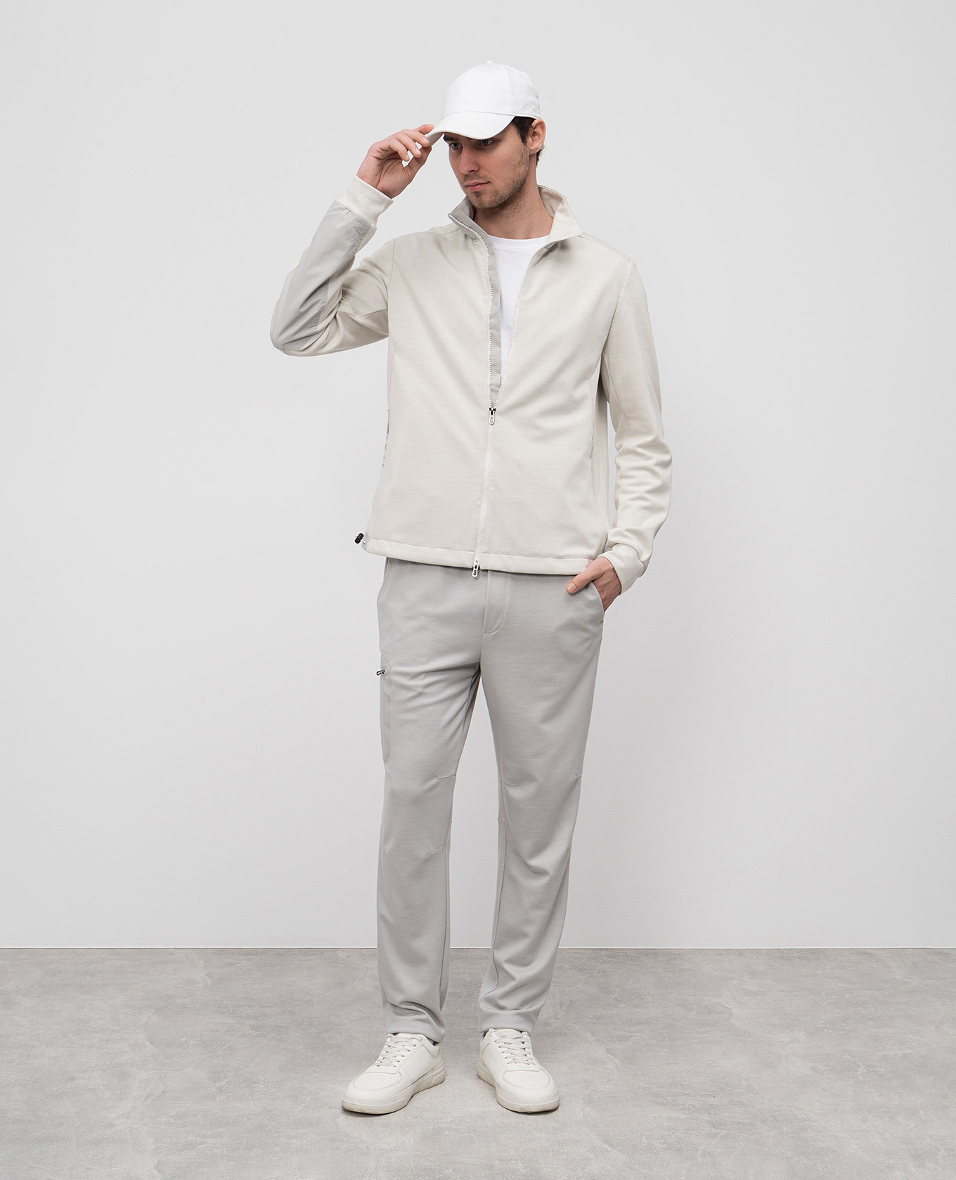 

Grey wool jersey trousers with logo Sease