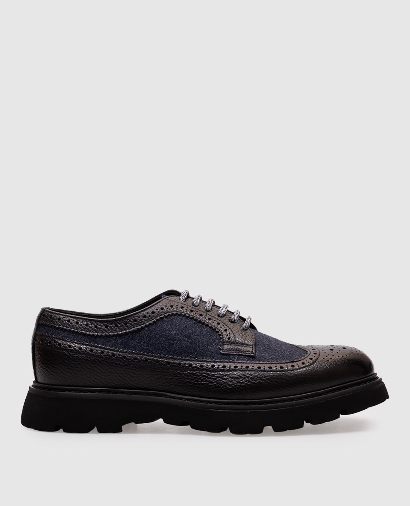 Blue brogues Doucal's