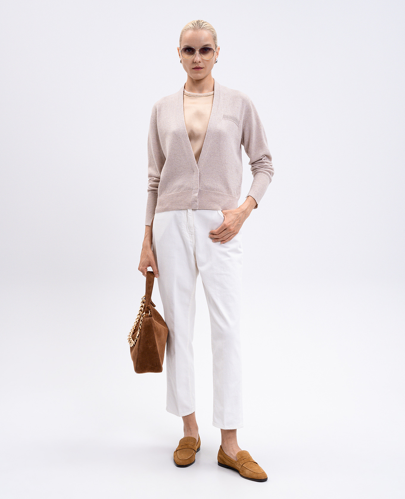 

Beige silk top with monil chain Peserico