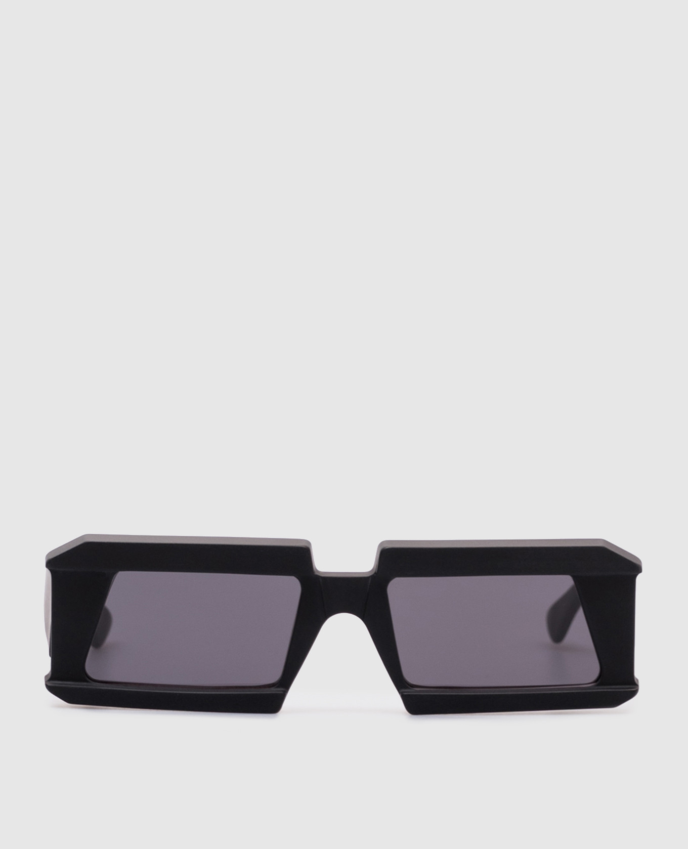 

Black sunglasses X20 Kuboraum