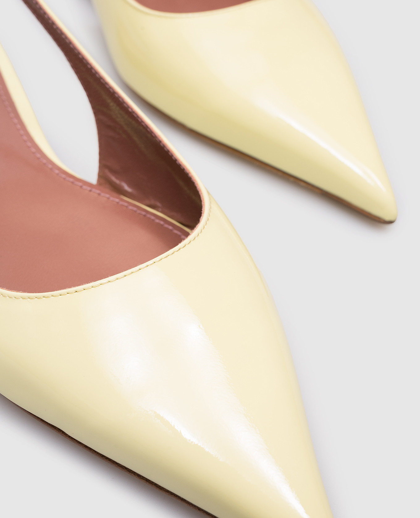 

Jessica yellow patent leather slingbacks Paris Texas