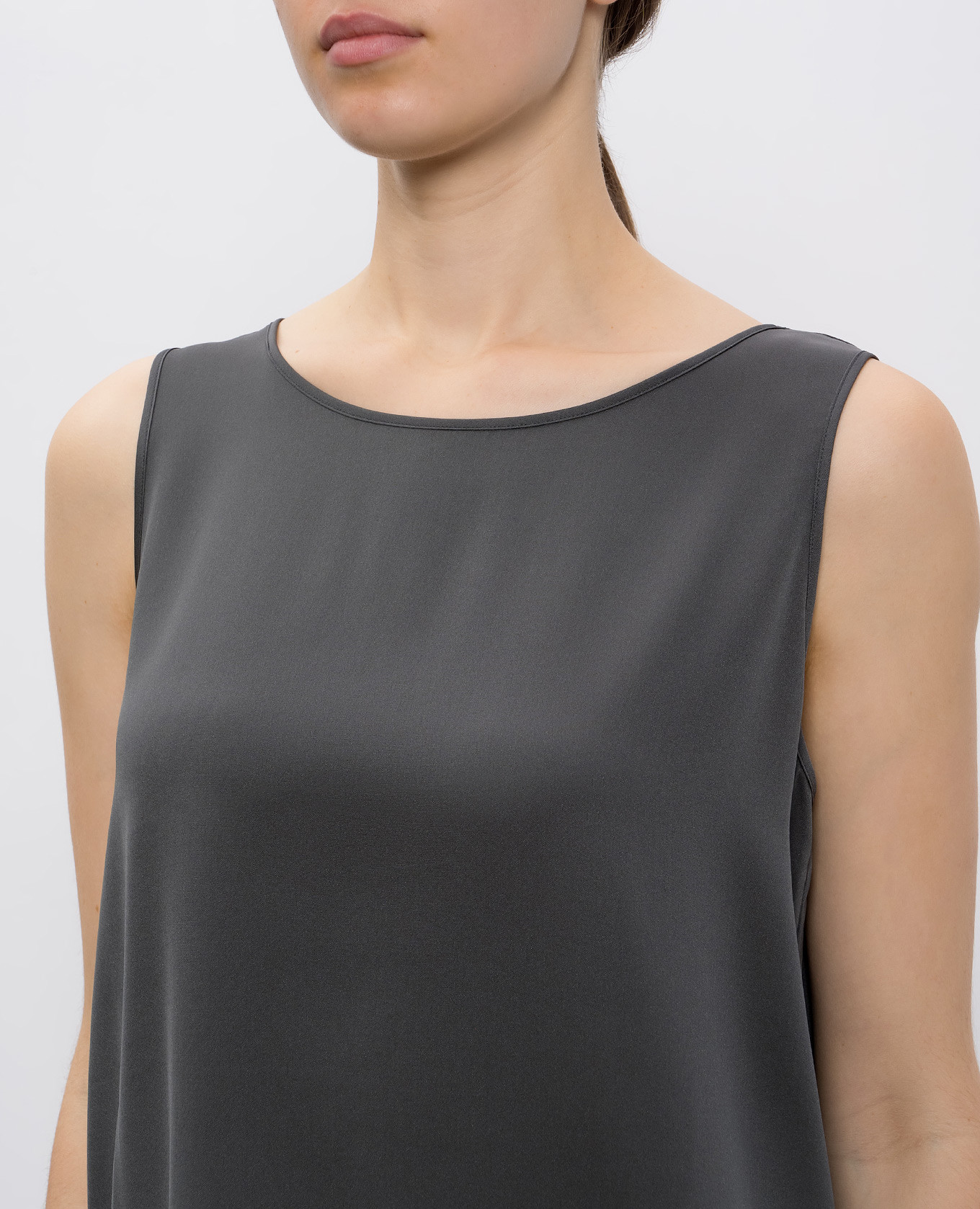 Gray silk top Allude 4