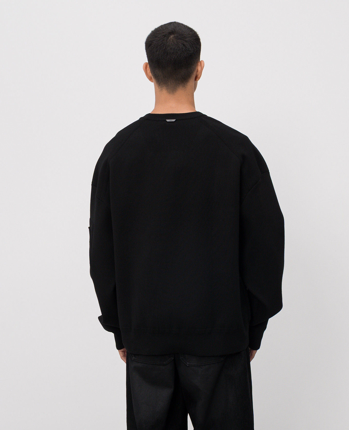 Black sweatshirt with logo Juun.j 4