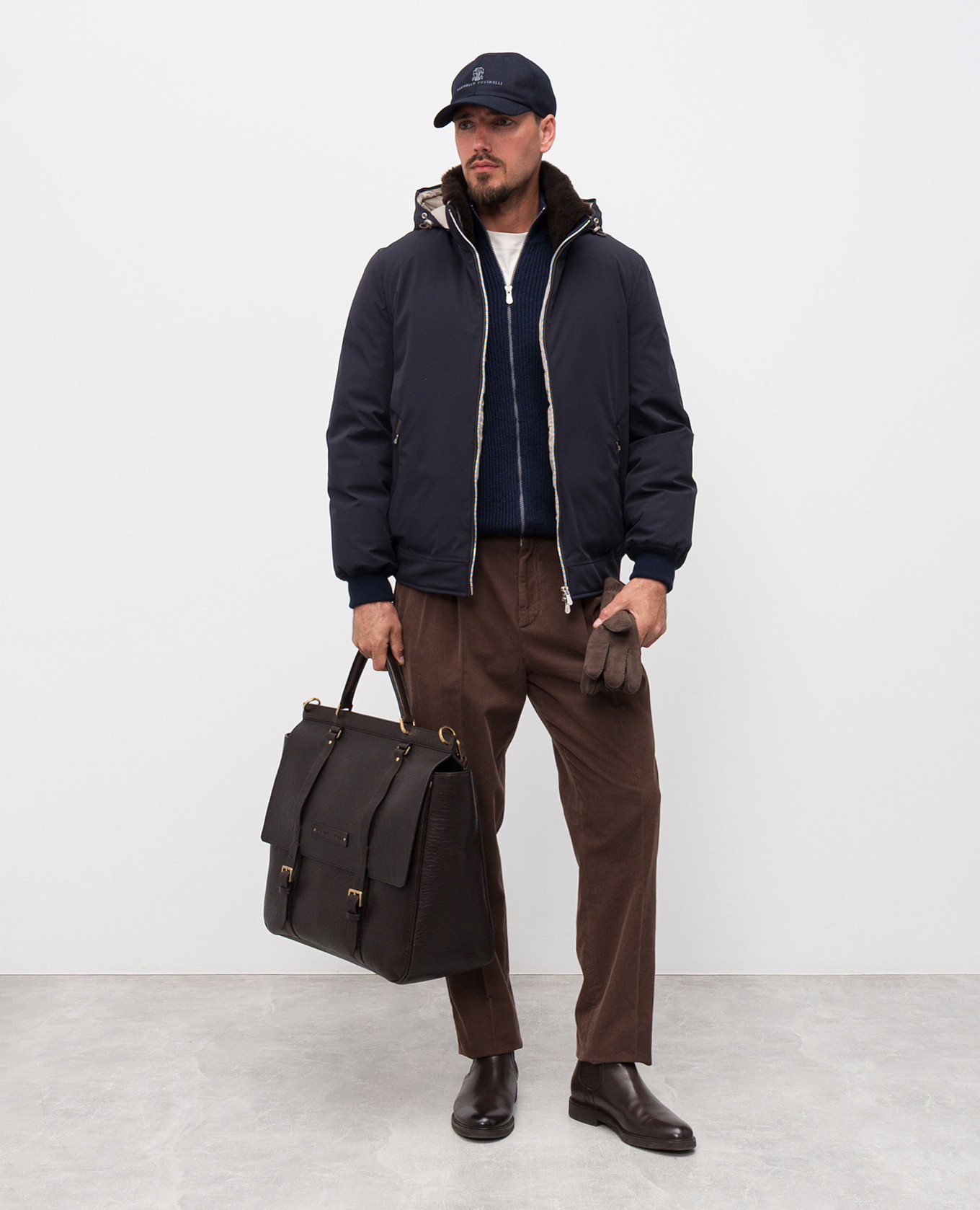 

Beige T-shirt with logo emblem print Brunello Cucinelli