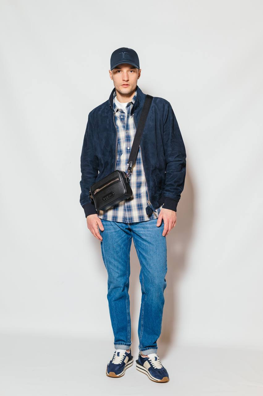 

Blue jeans with embroidered monogram logo Dolce&Gabbana
