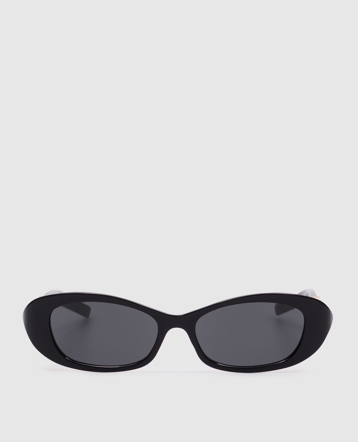 

Black sunglasses with metal emblem Givenchy Thelios