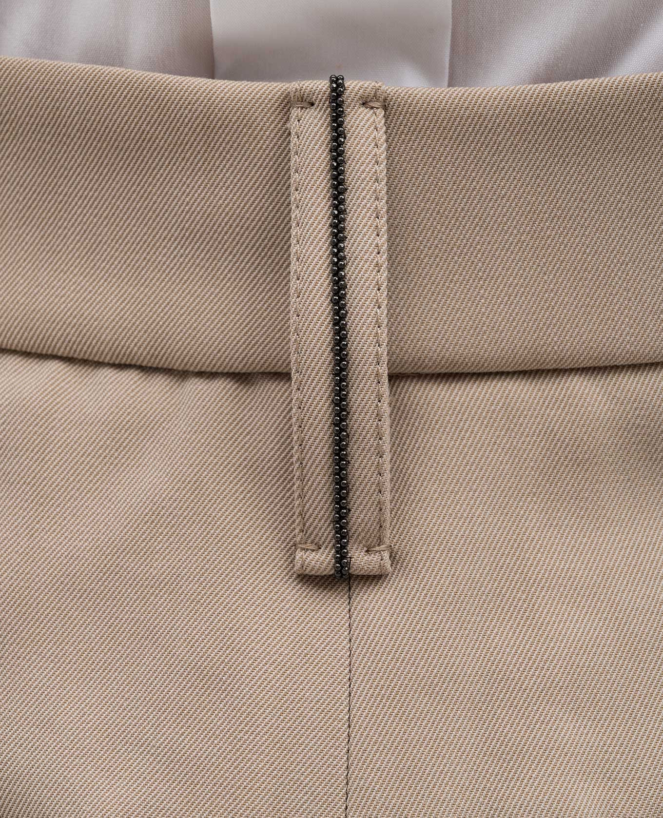 

Beige pants with wool with monil chain Brunello Cucinelli