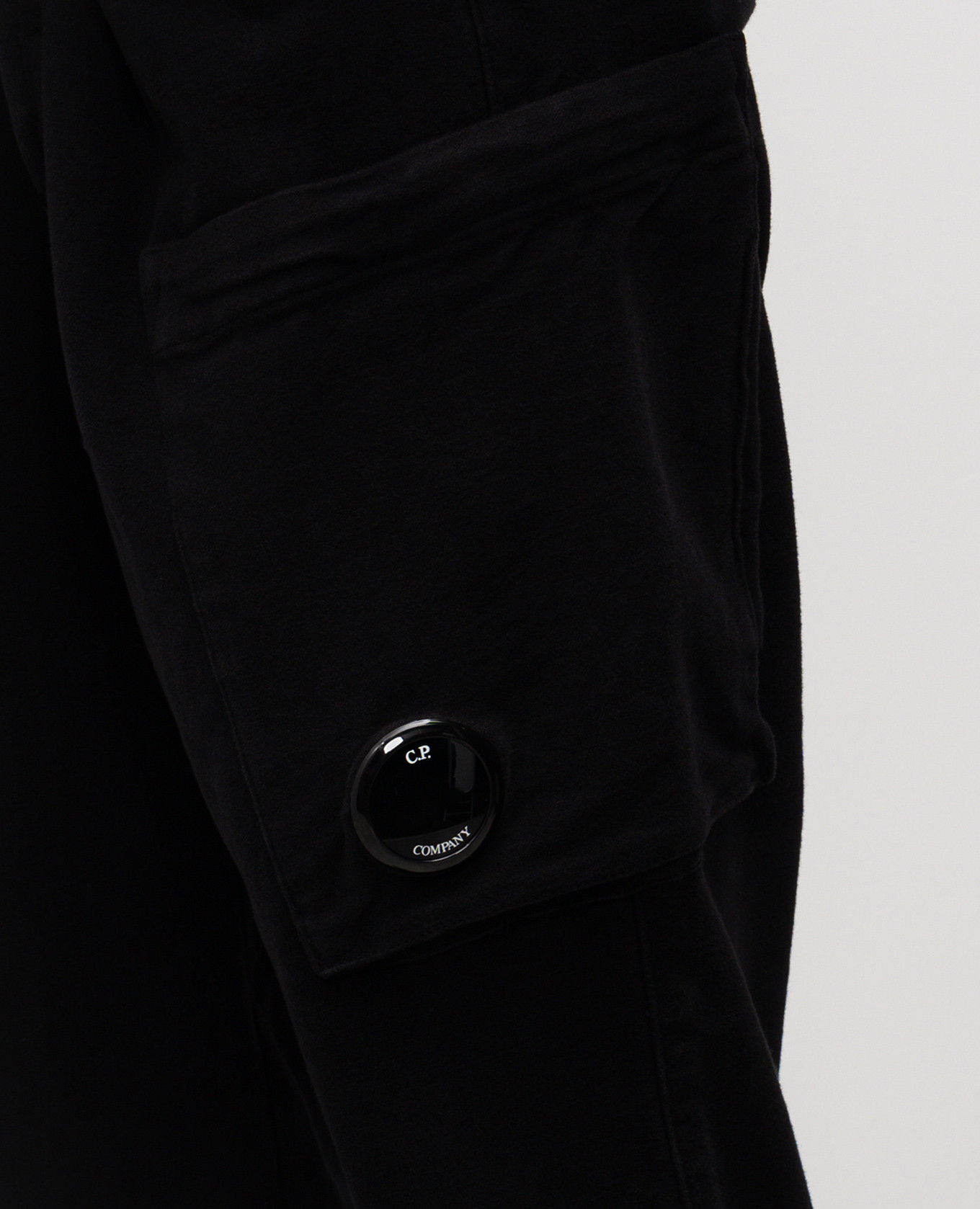 

Black cargo with logo C.P. Company