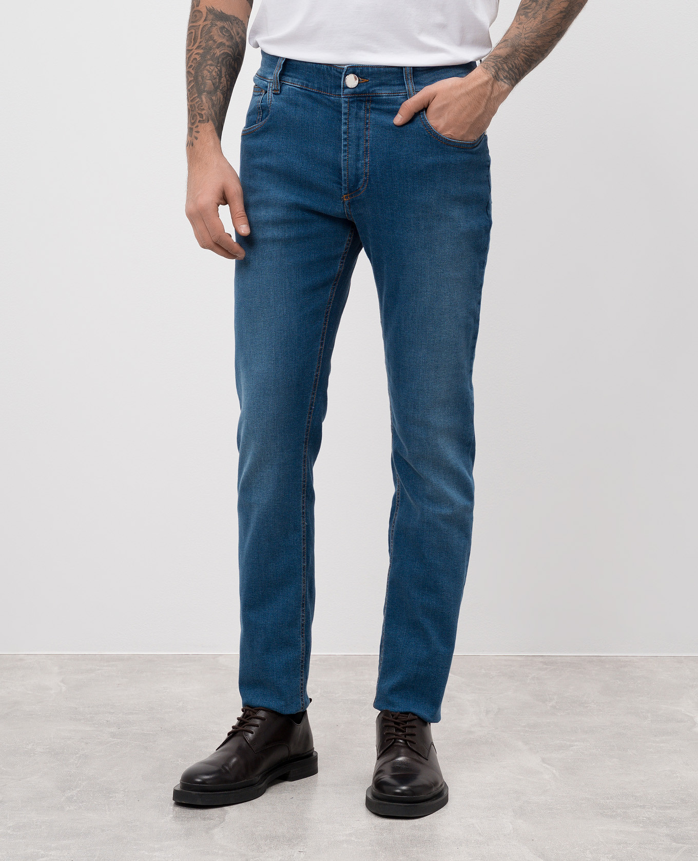 

Blue jeans with logo patch Cashmere&Whiskey, Light blue