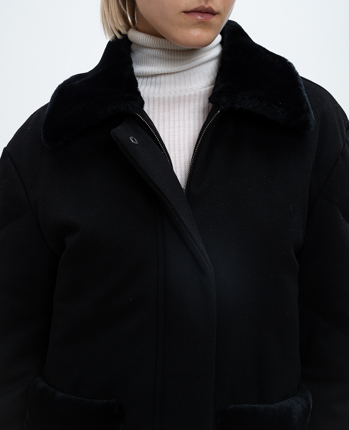 

Black down jacket made of wool with fur Simonetta Ravizza