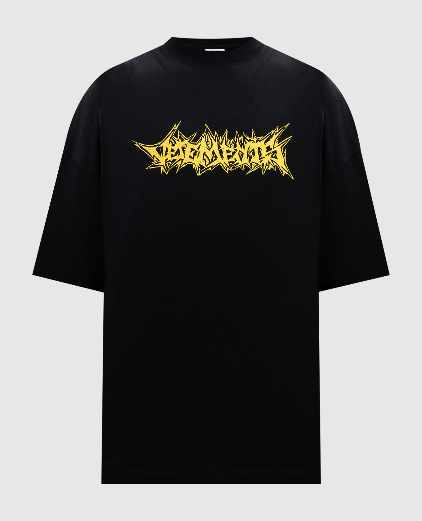 Black t-shirt with a graffiti logo print vetements