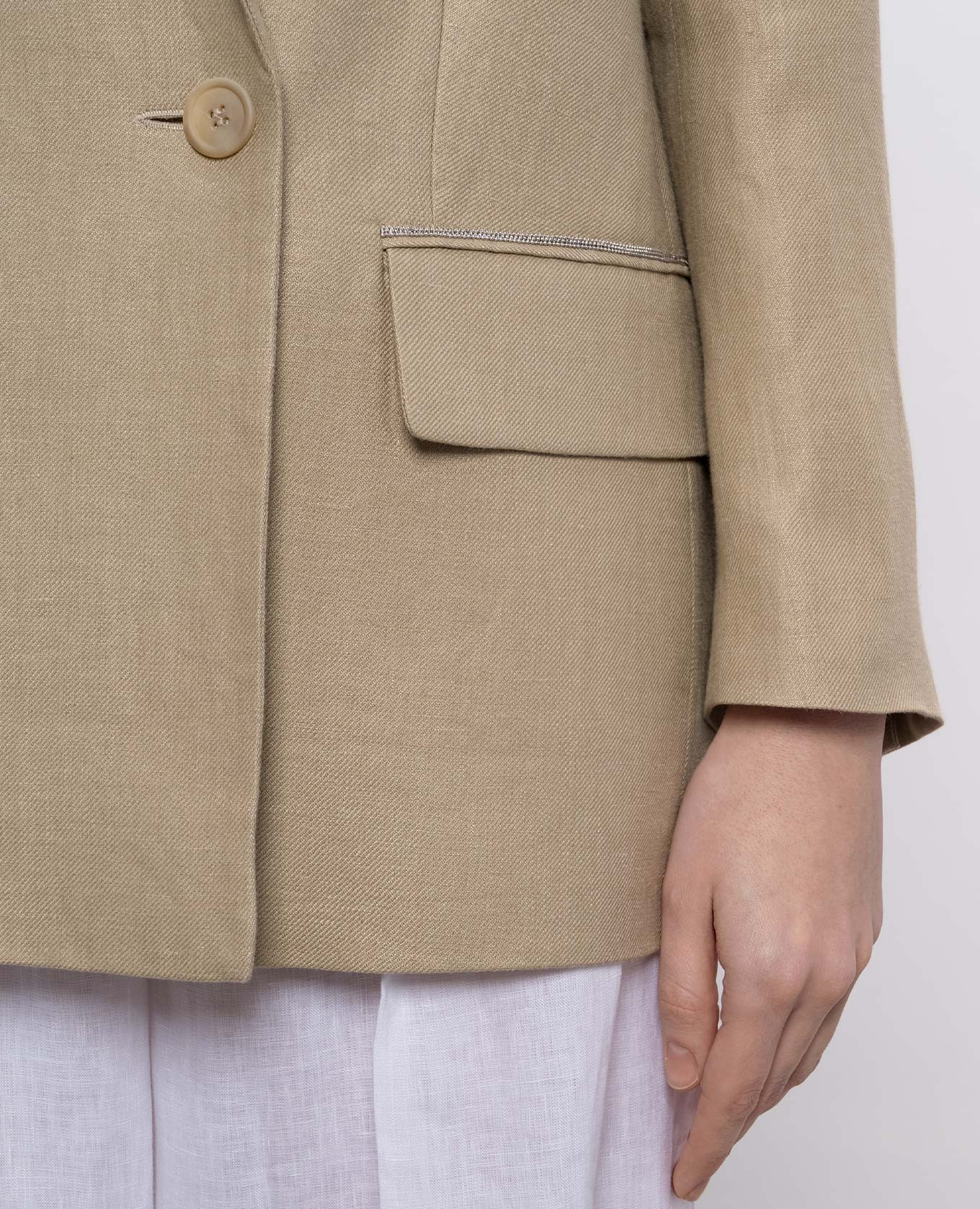 

Beige double-breasted linen jacket Peserico