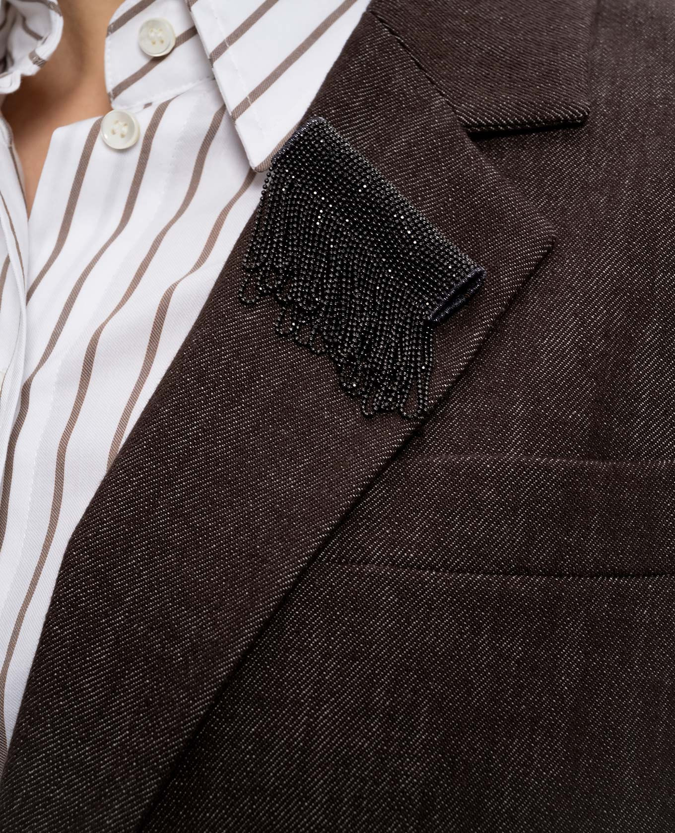 Brown jacket with brooch Brunello Cucinelli 5