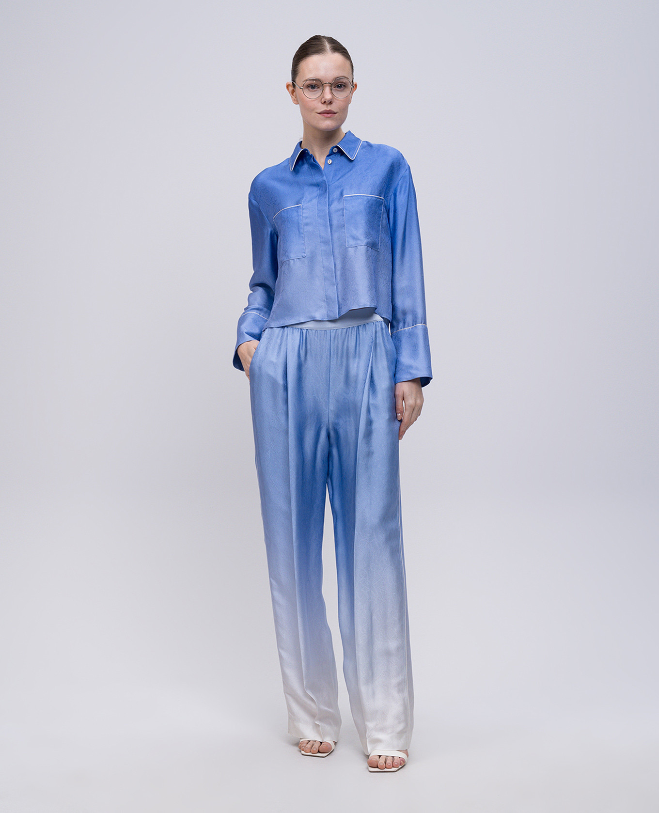 

Blue blouse with patterned silk Agnona