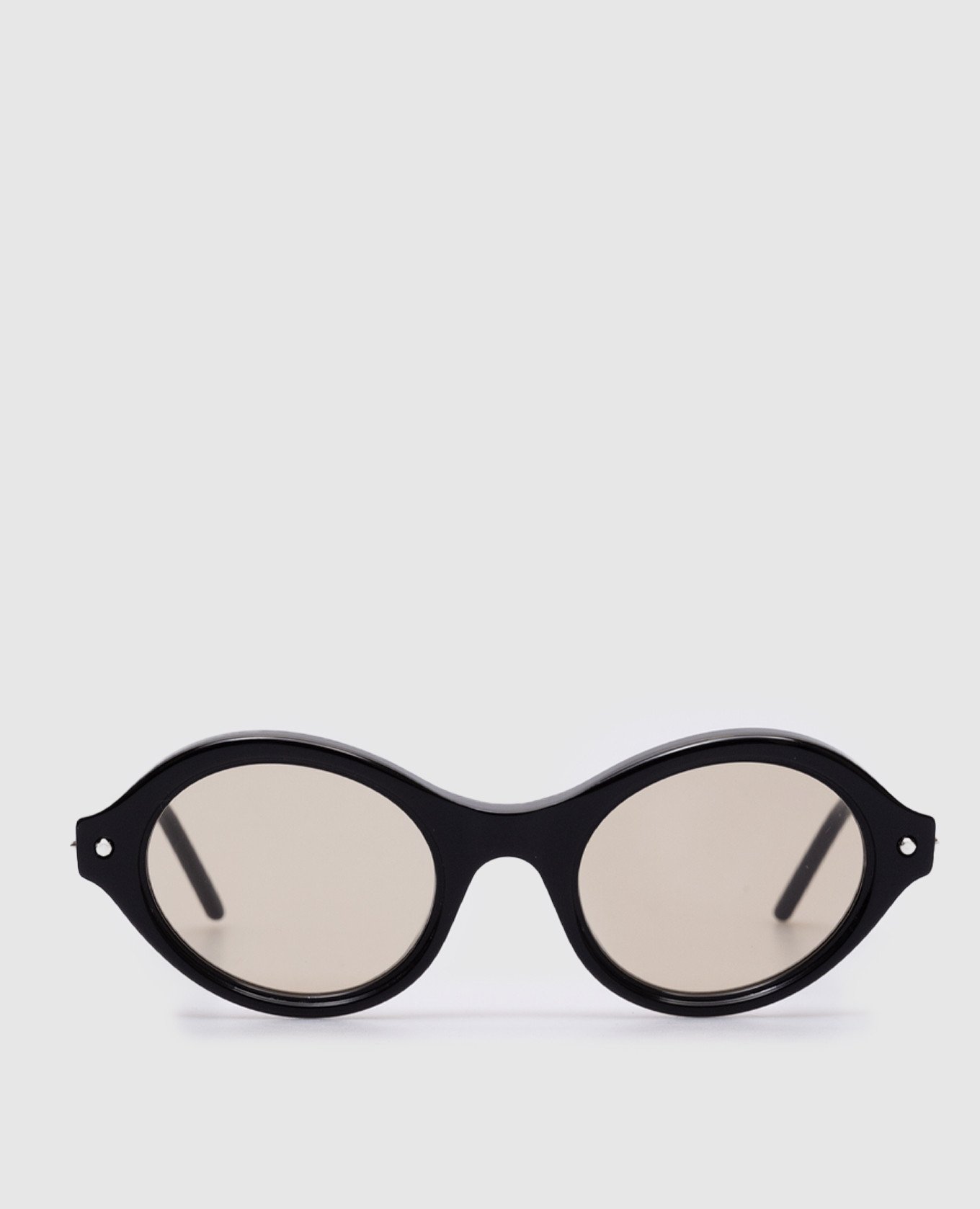 

Black sunglasses P22 Kuboraum