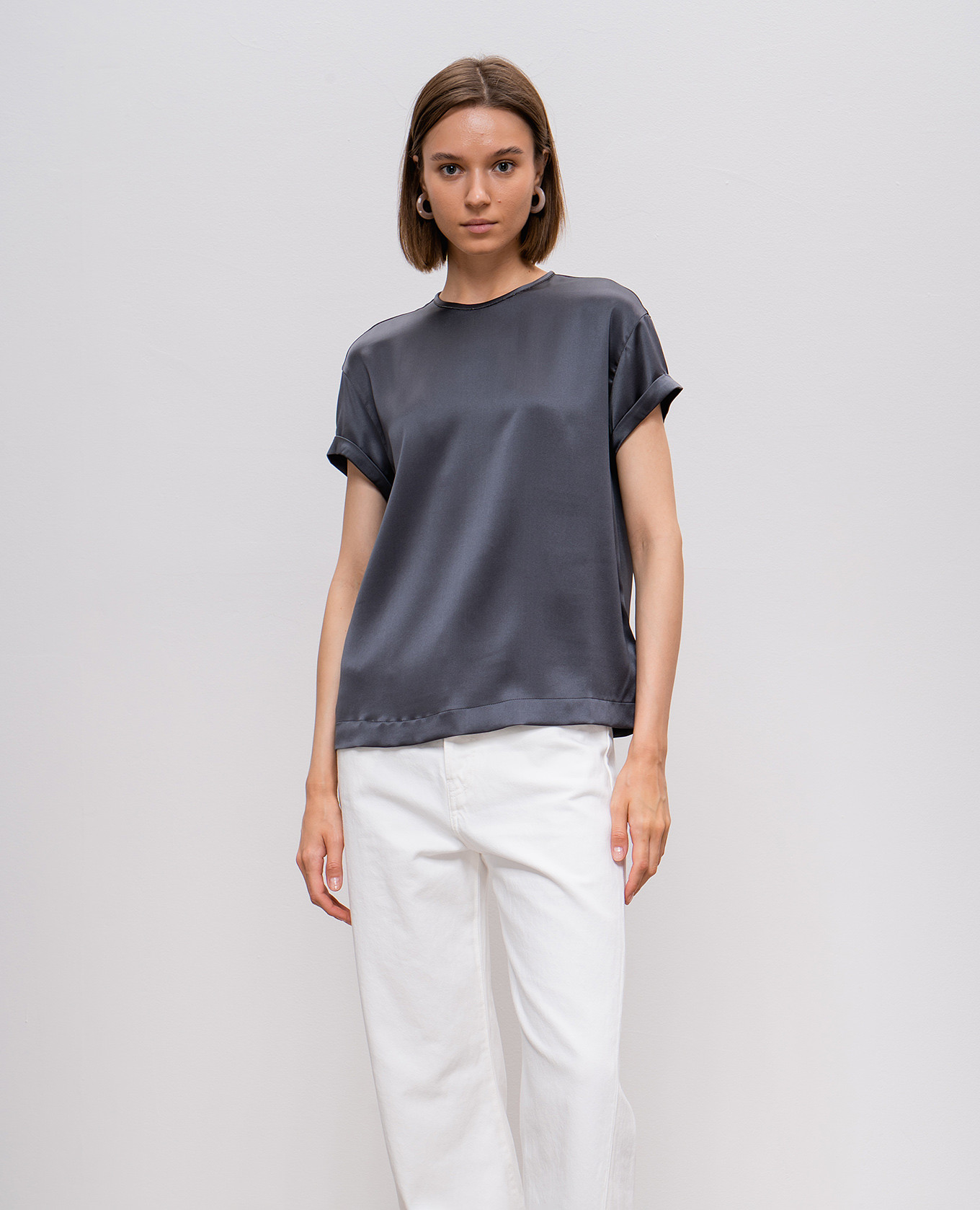 

Gray silk top with monil chain Brunello Cucinelli, Blue