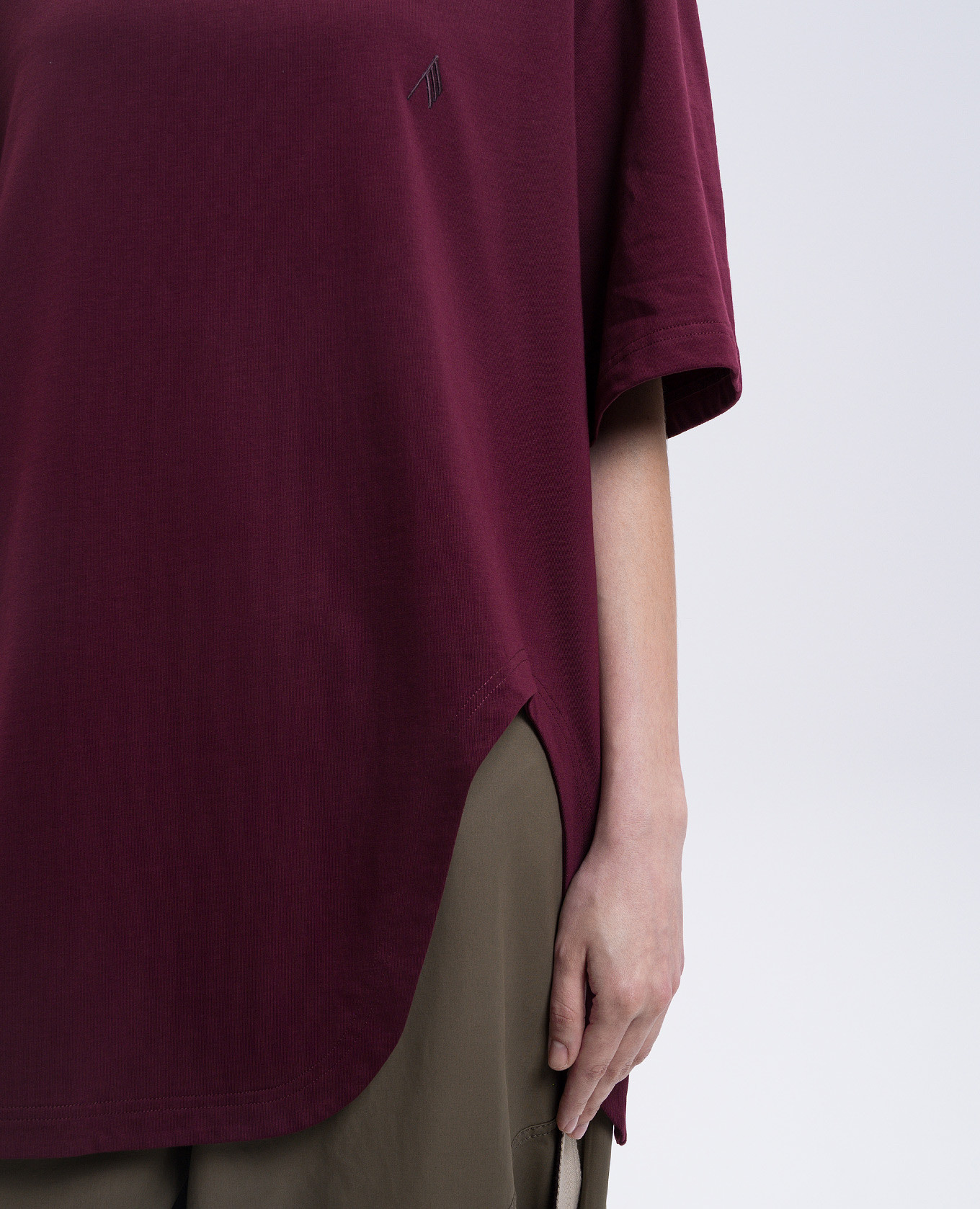 

Burgundy T-shirt with embroidered emblem The Attico