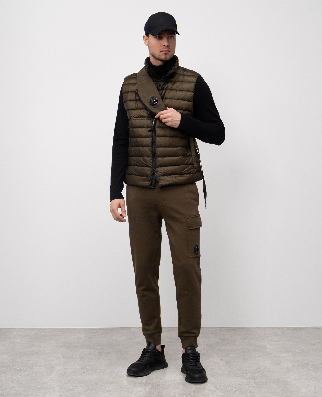 

Khaki joggers with logo C.P. Company