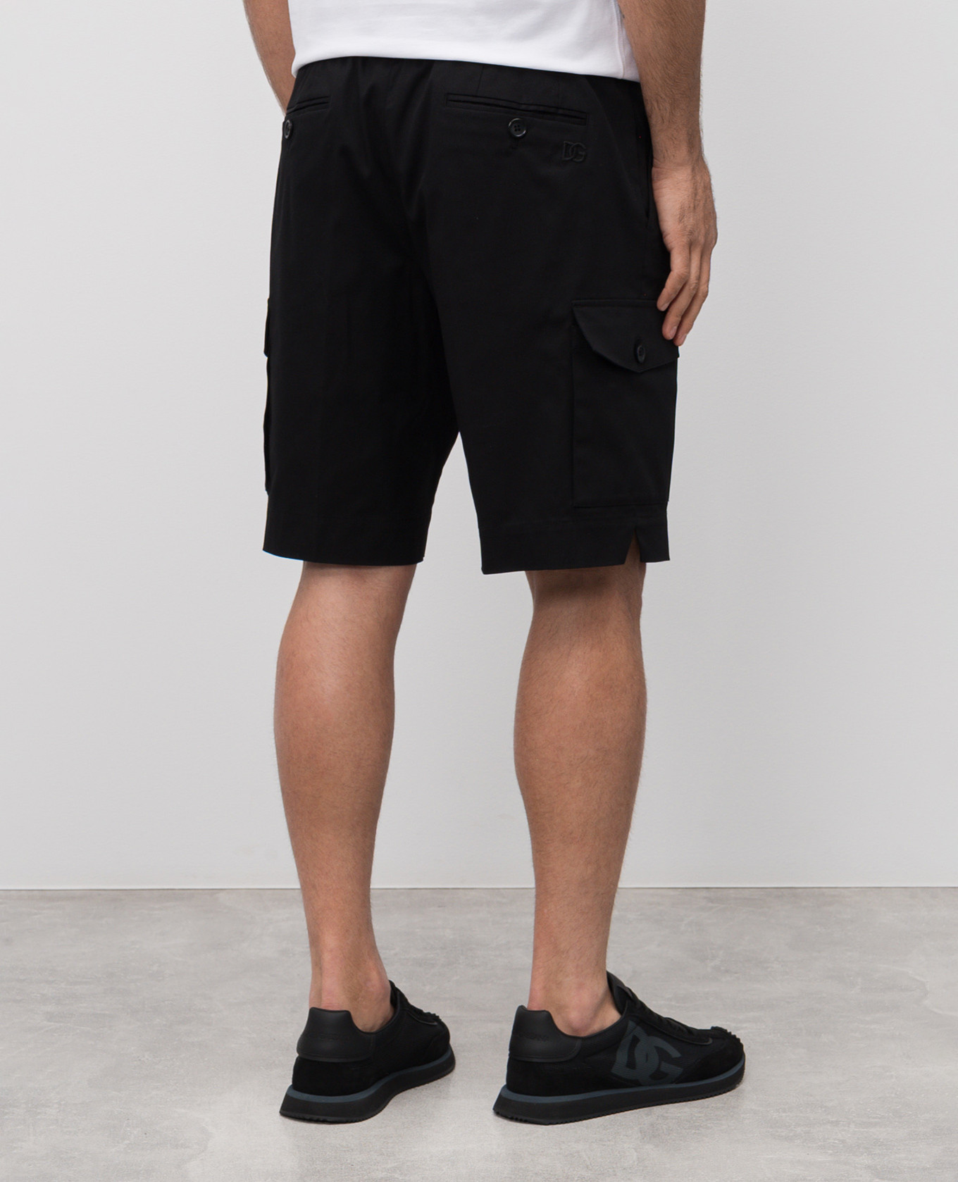 Black cargo shorts with logo Dolce&Gabbana 4
