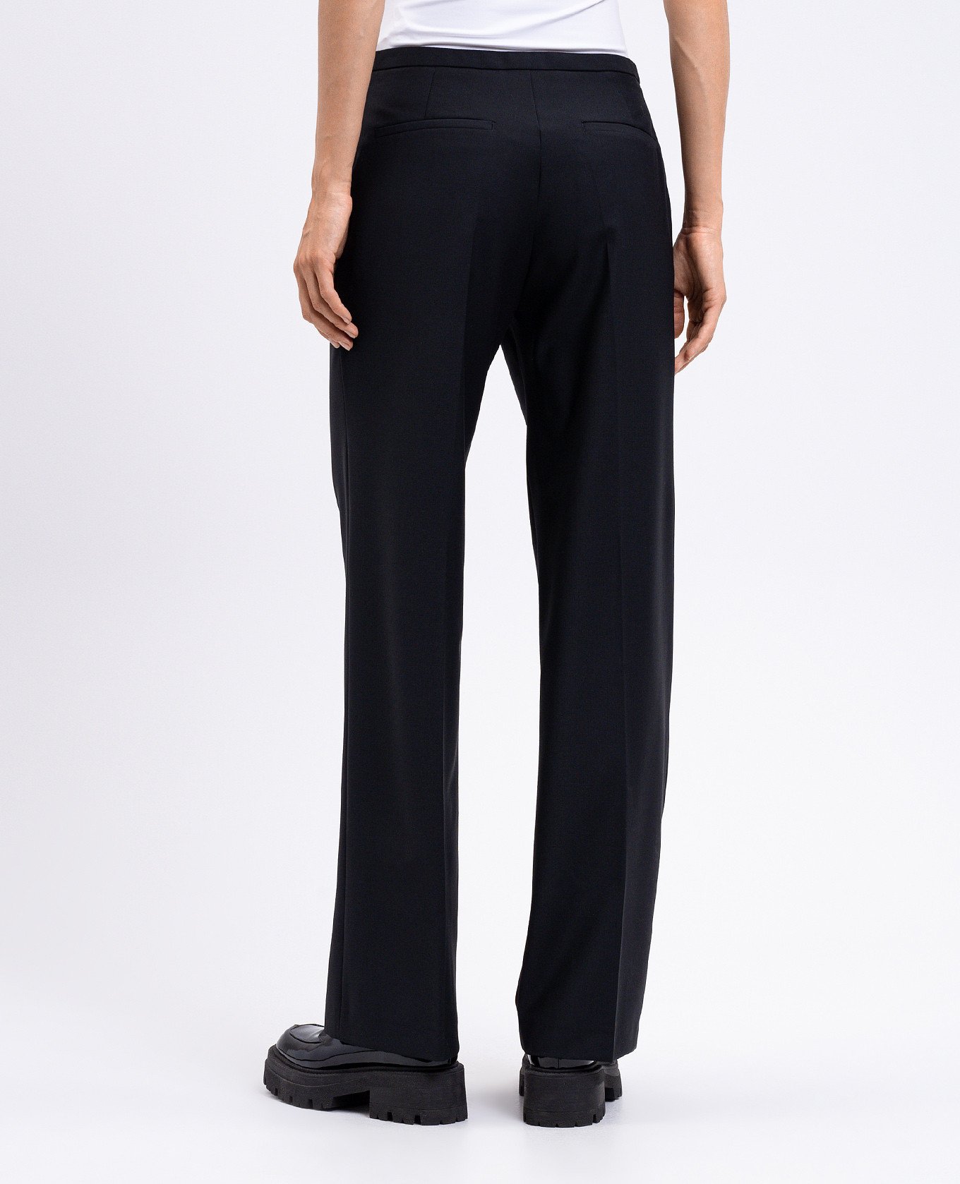 

Black James wool trousers Momoni