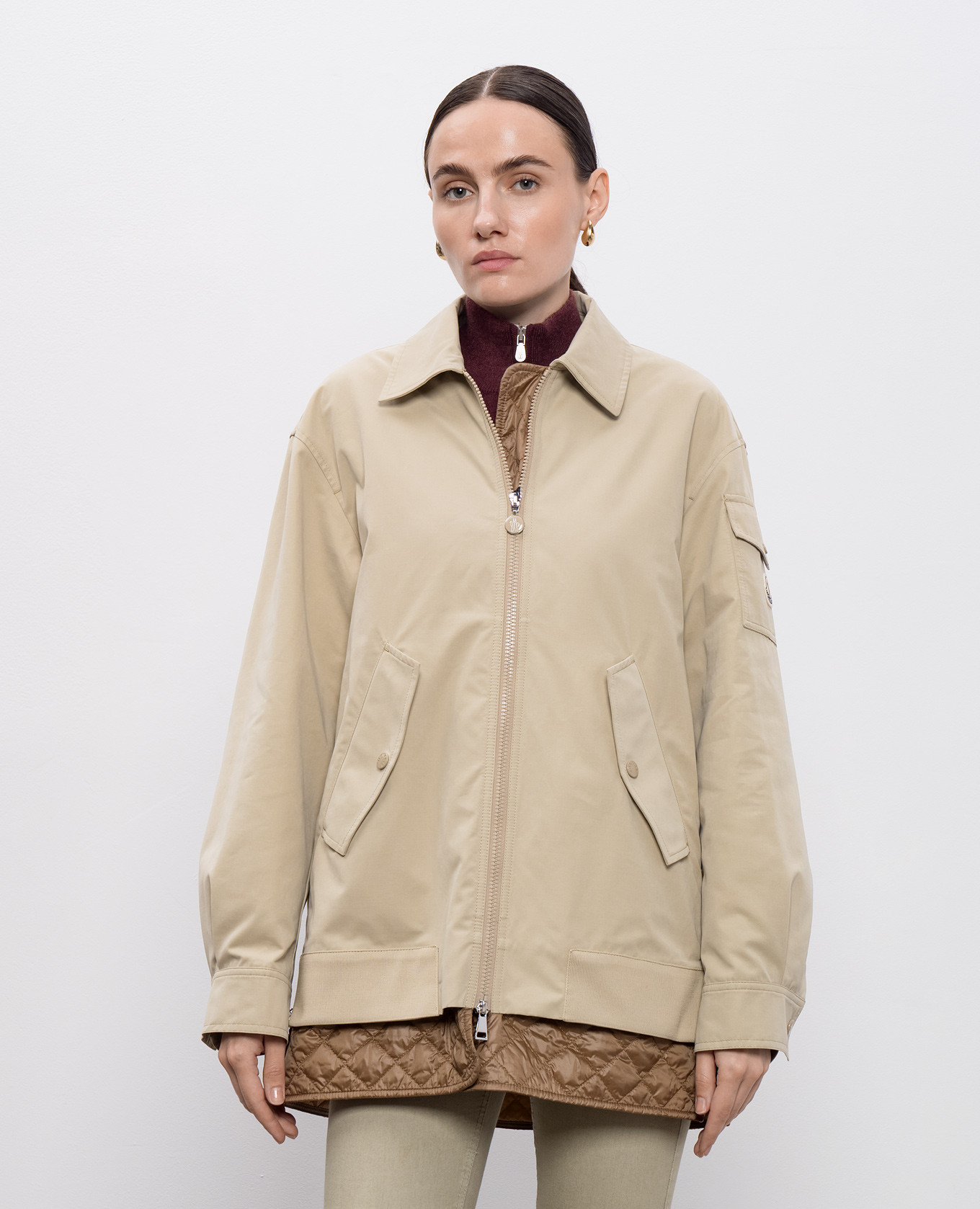 

Green jacket with logo patch Moncler, Beige